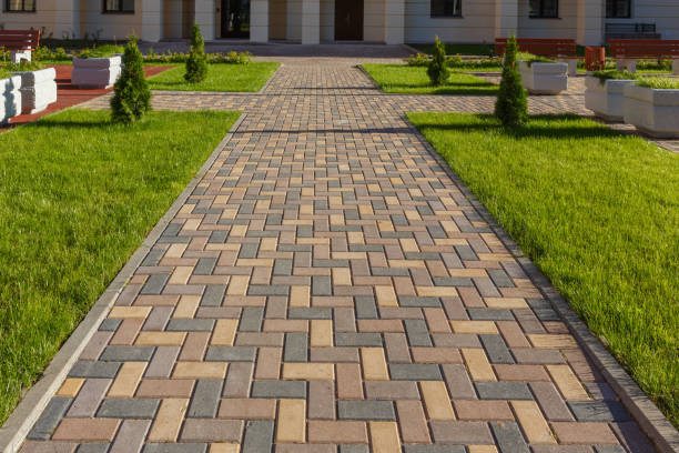 Best Driveway Pavers Contractor  in Evanston, IL